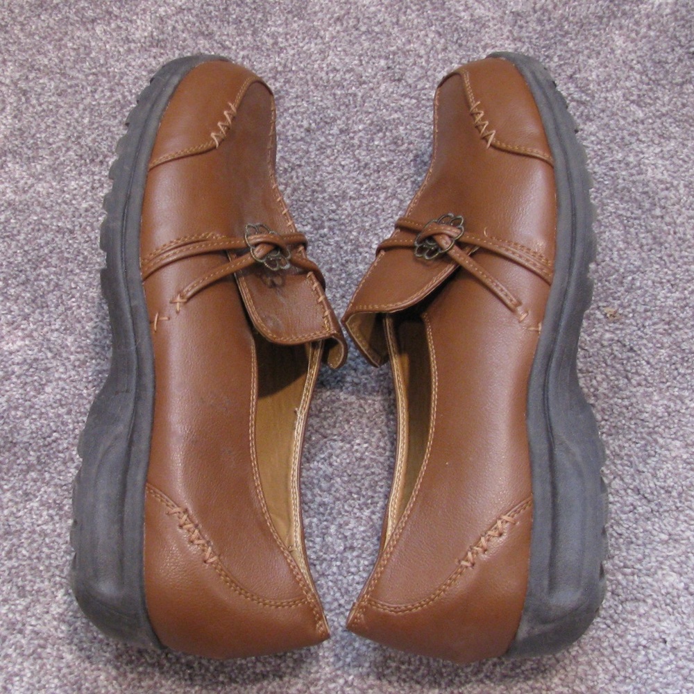 Comfortview Women’s Work Shoes Size 12 Brown